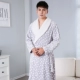 Tăng độ dày áo ngủ flannel của nam giới dài tay mùa thu và mùa đông mặc nhà mặc nhà pyjama san hô lông cừu áo choàng tắm áo choàng tắm - Night Robe