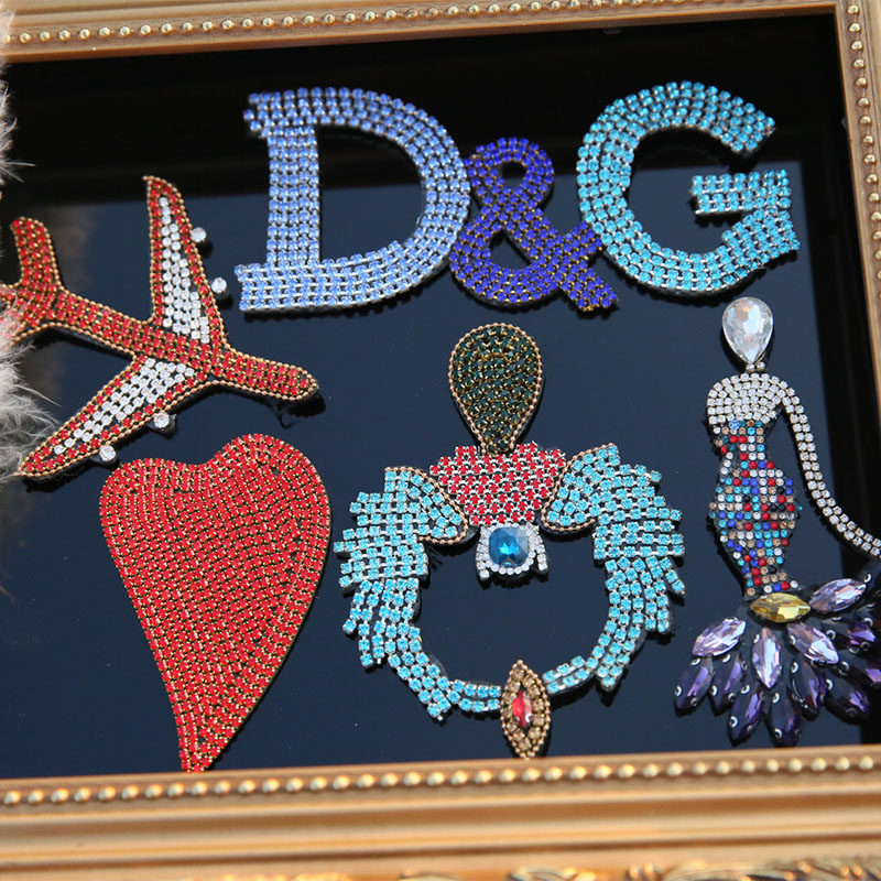 Water Drill Breaking Hole Patch Stamp Fashion English Letter Cloth Patch Bag decoration Badge accessories Bstick