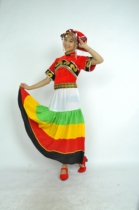 Yunnan ethnic Yi costumes ethnic minority dance performance costumes exquisite stage performance costumes