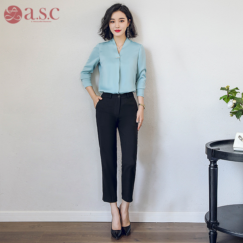 Tailleur femme - Ref 3244895 Image 3