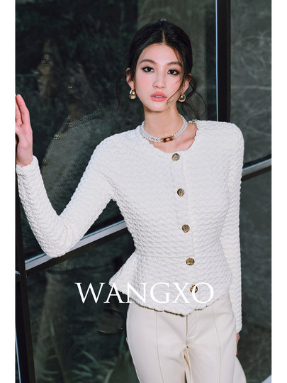 Wangxo | Luxurious Wool Heavy Industry Butterfly Embossed Texture | Vertical Cut Waist Ruffled Short Round Neck Top