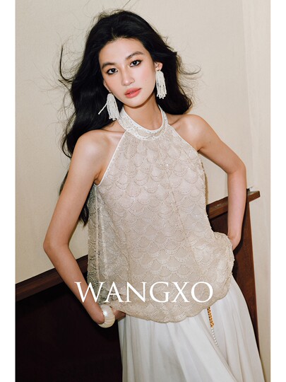 Wangxo｜Heavy-Duty Three-Dimensional Sequin Fan-Shaped Texture｜Exquisite and Elegant Halter Top & A-Line Tulle Skirt Set