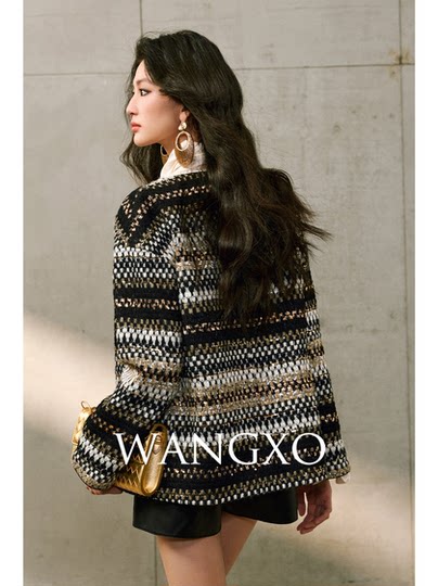 Wangxo｜Brilliant Stardust｜Special Yarn Sequin Woven Tweed｜Wide-Shoulder Boxy Chanel-Style Jacket