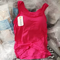 Розовая красный жилет