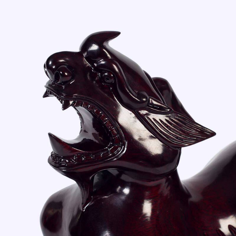 ľʯ��Լ����ľ���������ˮ�ڼ�