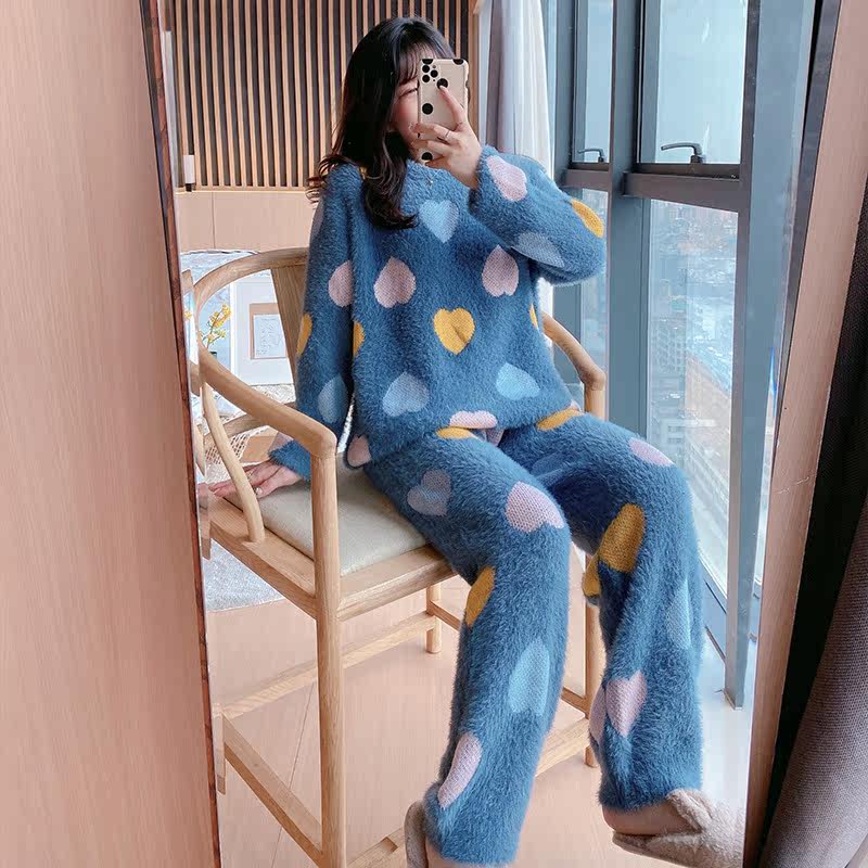 Pajamas women's autumn and winter love soft cute sweet thickened warm mink wool knitting can be worn outside home clothes