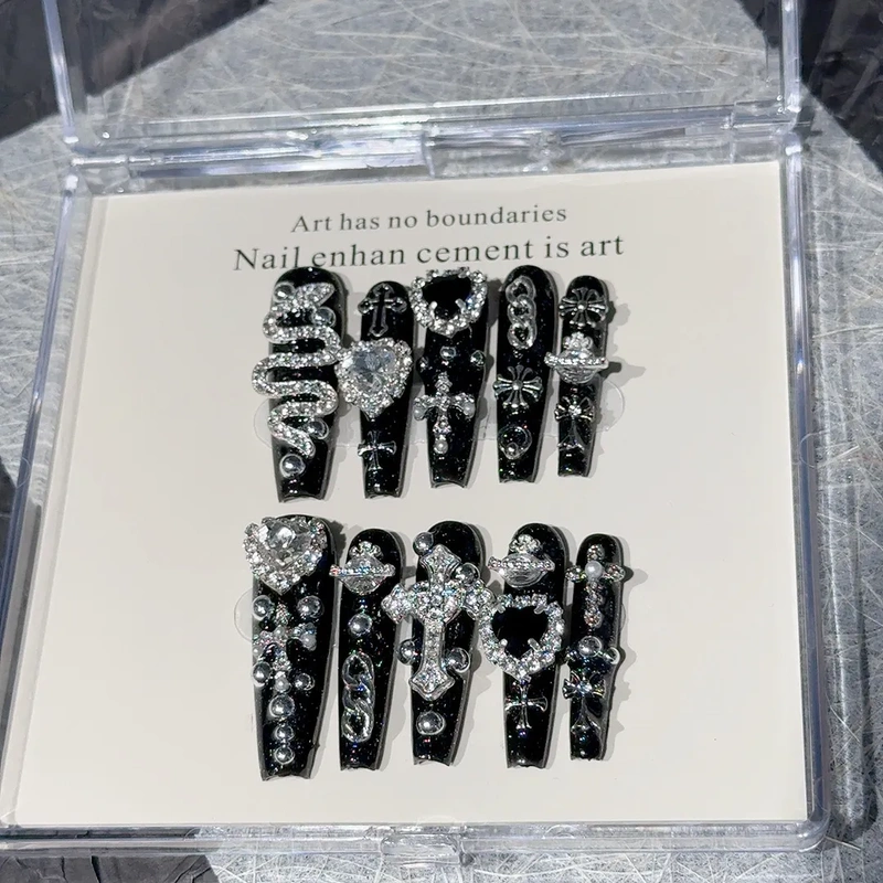 Snake Yard Girl Dark Subculture Two-Dimensional Y2K Hot Girl Nail Art Handmade Wearable Nail Patches