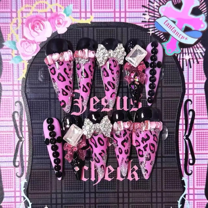 Purely Handmade Wearable Nails, a Popular Cross-Border Nail Art in Europe and America, Can Be Used Repeatedly, Large Diamond Sparkling Leopard Print Fake Nails Purely Handmade Wearable Nails, a Popular Cross-Border Nail Art in Europe and America, Can Be Used Repeatedly, Large Diamond Sparkling Leopard Print Fake Nails
