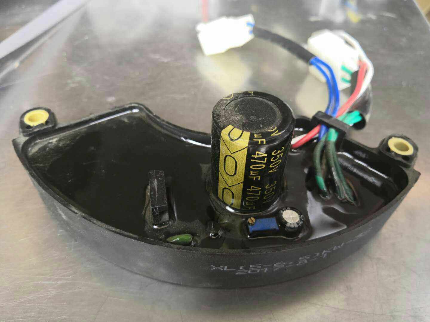 Gasoline generator three - phase AVR5KW 6 5KW 8KW 3 - phase 8 - wire regulator semicircular regulator