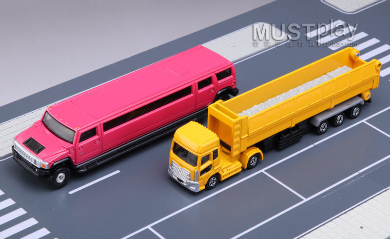 Модель машины None TAKARA TOMY TOMICA