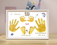 Семейный портрет в европейском стиле в белой рамке + белая глина + аксессуары, бесплатная печать золотой краской фотографии