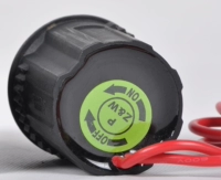 Зеленый AC24V