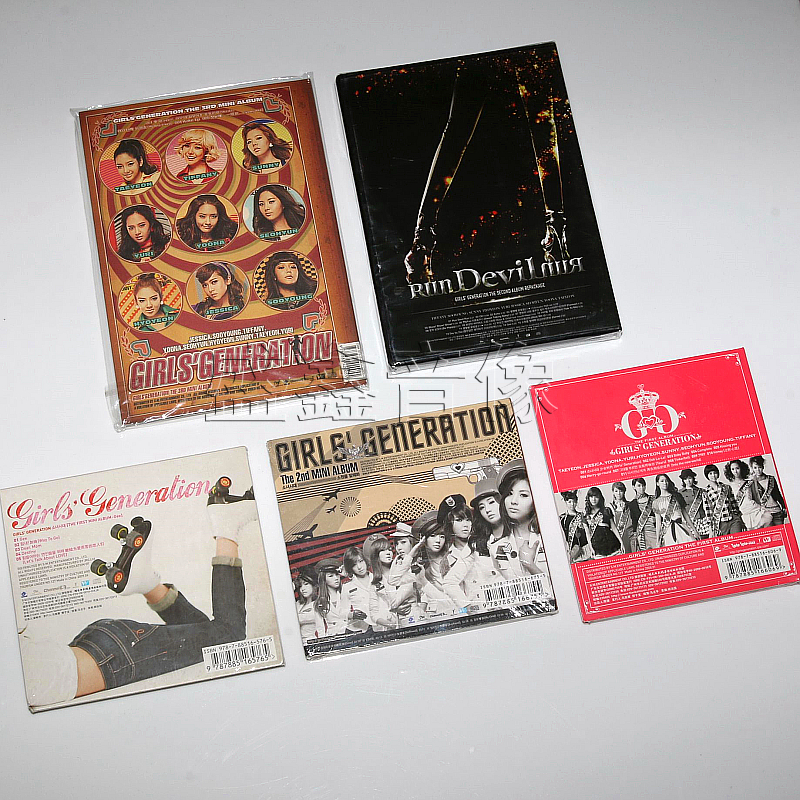 正版少女時代專輯5張gee Run Devil Run Hoot Genie 5cd 歌詞本