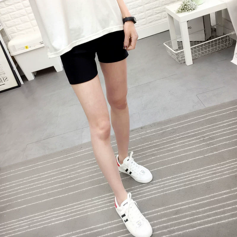 Cộng với quần short nhung nữ mùa thu đông có thể mặc quần skinny bó sát ôm eo cao để tránh ánh sáng mới 2019