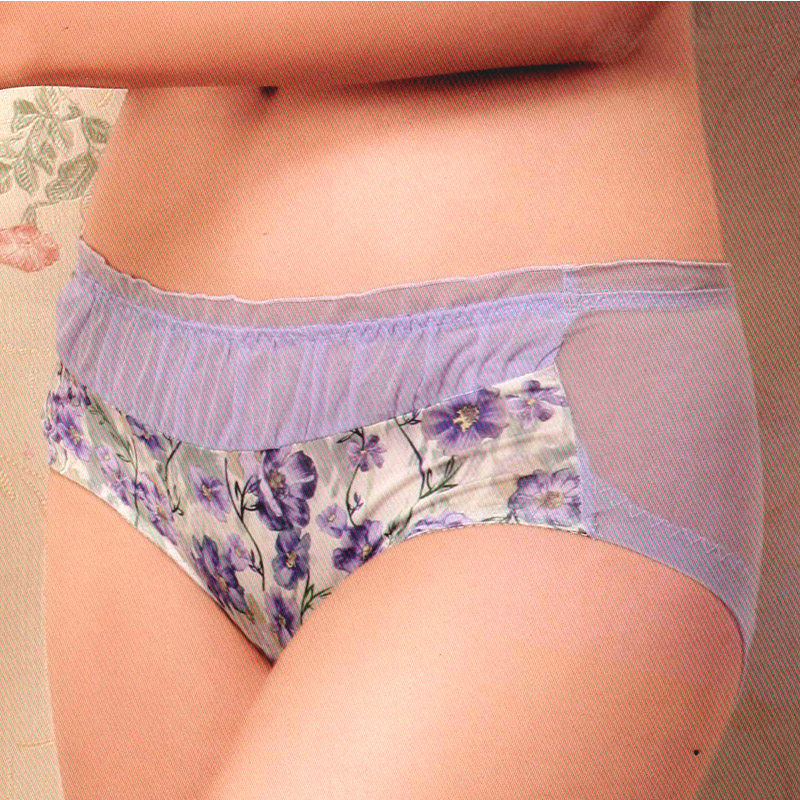 Pith soft bead mid low waist triangular pants 21109K Sexy breathable thin underpants Young girl safety pants L