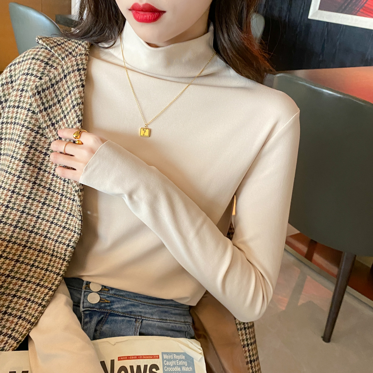 Autumn and winter 2022 new half-height collars undershirt women 100 hitch T-shirts Body Suede Long Sleeves High Collar Inner Hitch