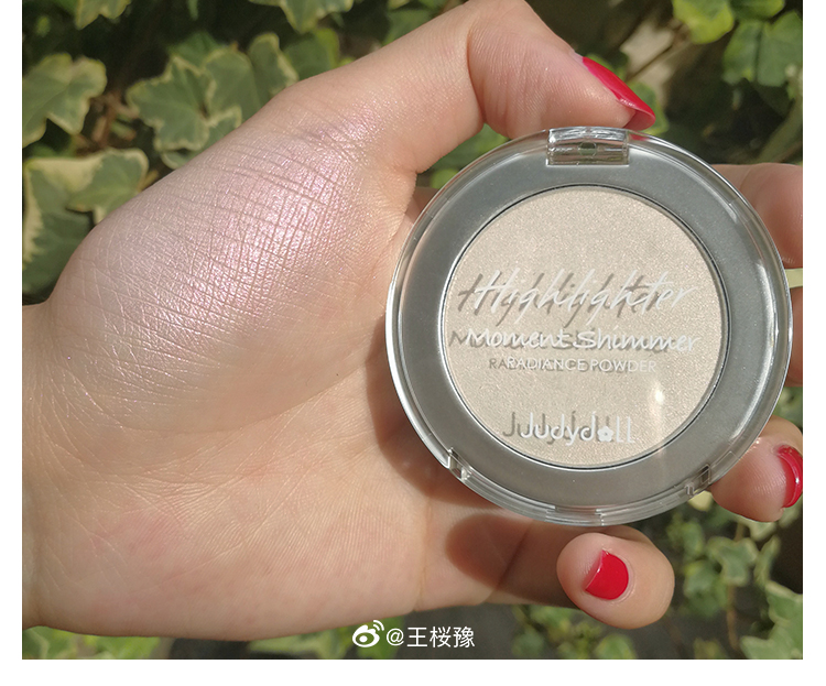 Judydoll hoa cam sáng ba chiều cao không bay bột nước nhẹ cơ bắp phân cực đào táo kéo dài sinh viên bắt sáng catrice