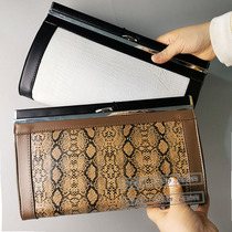 (Qomolangma as high as value for money-export stock special price) Large number of small crowdhand holding a bag dinner bag