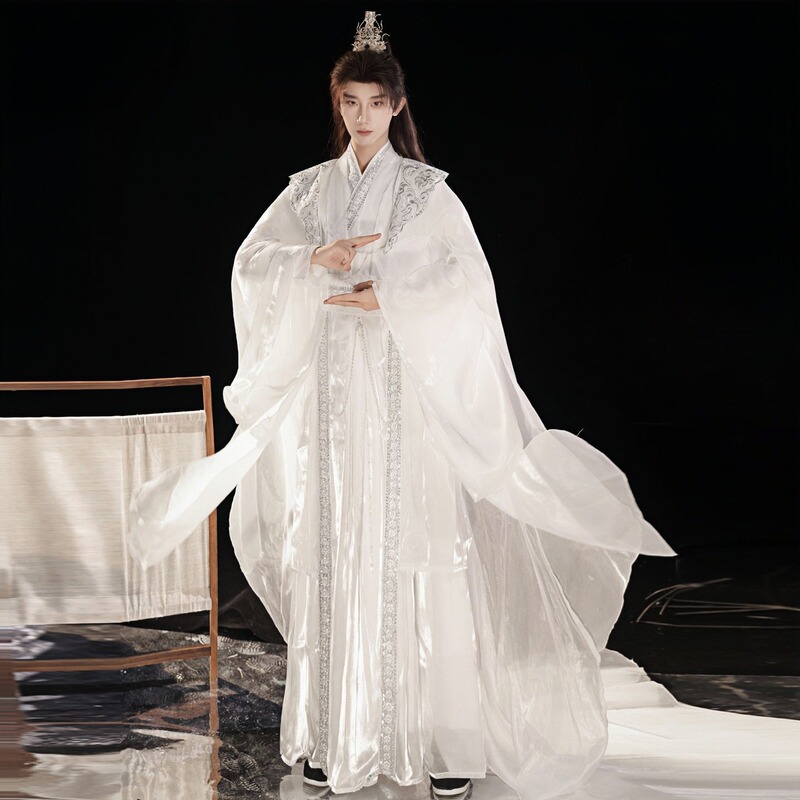 Qin and Han Dynasty Style White Hanfu for Men and Women, 2026 New Model [Dust-Proof] Ethereal and Flowing Trailing Ancient Style Suit
