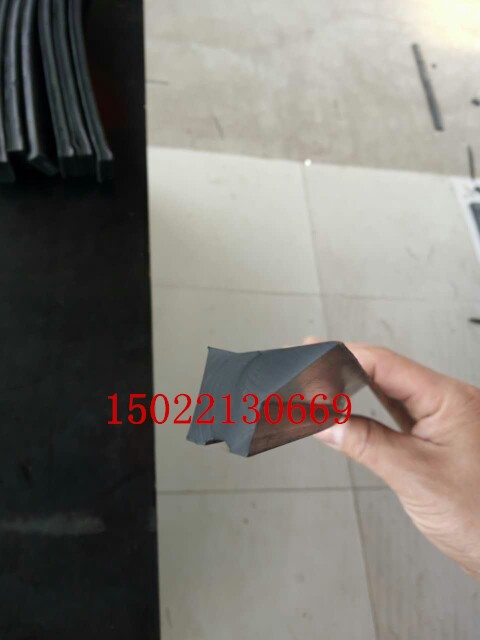 1.74米硫化罐密封圈23*11*17，蒸压釜门胶条，模框发泡密封条