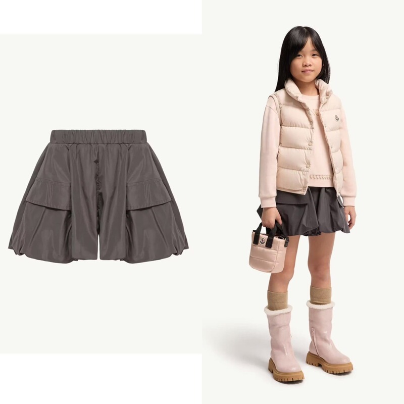 In Stock Moncler 26 Autumn and Winter Children's Girls' Gray Shorts