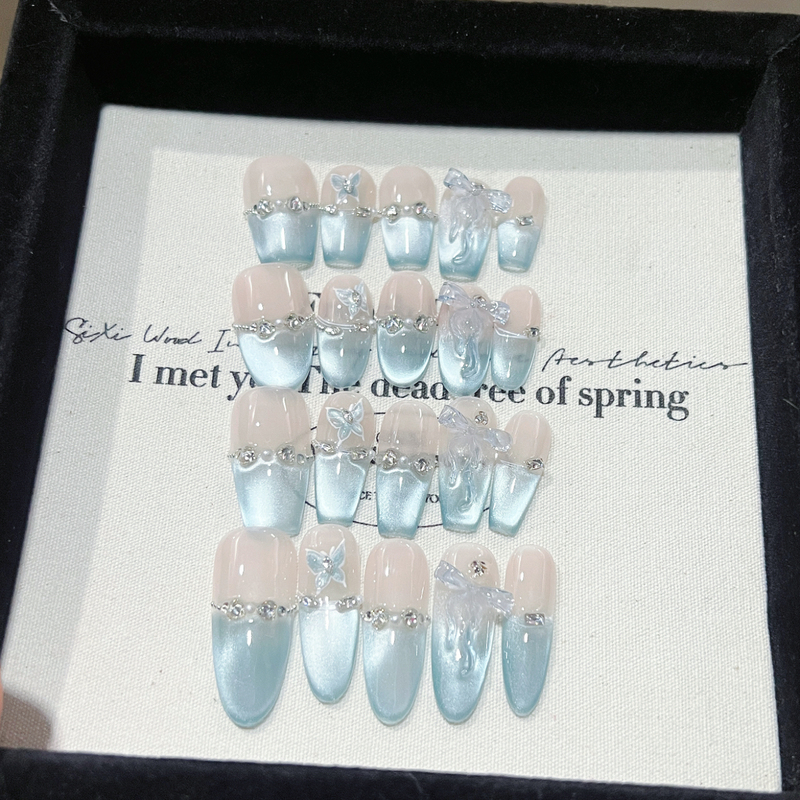 Blue Tears Sparkling High-End Light Blue French Gradient Cat-Eye Clear Three-Dimensional Bowknot Pure Handmade Wearable Nails Blue Tears Sparkling High-End Light Blue French Gradient Cat-Eye Clear Three-Dimensional Bowknot Pure Handmade Wearable Nails