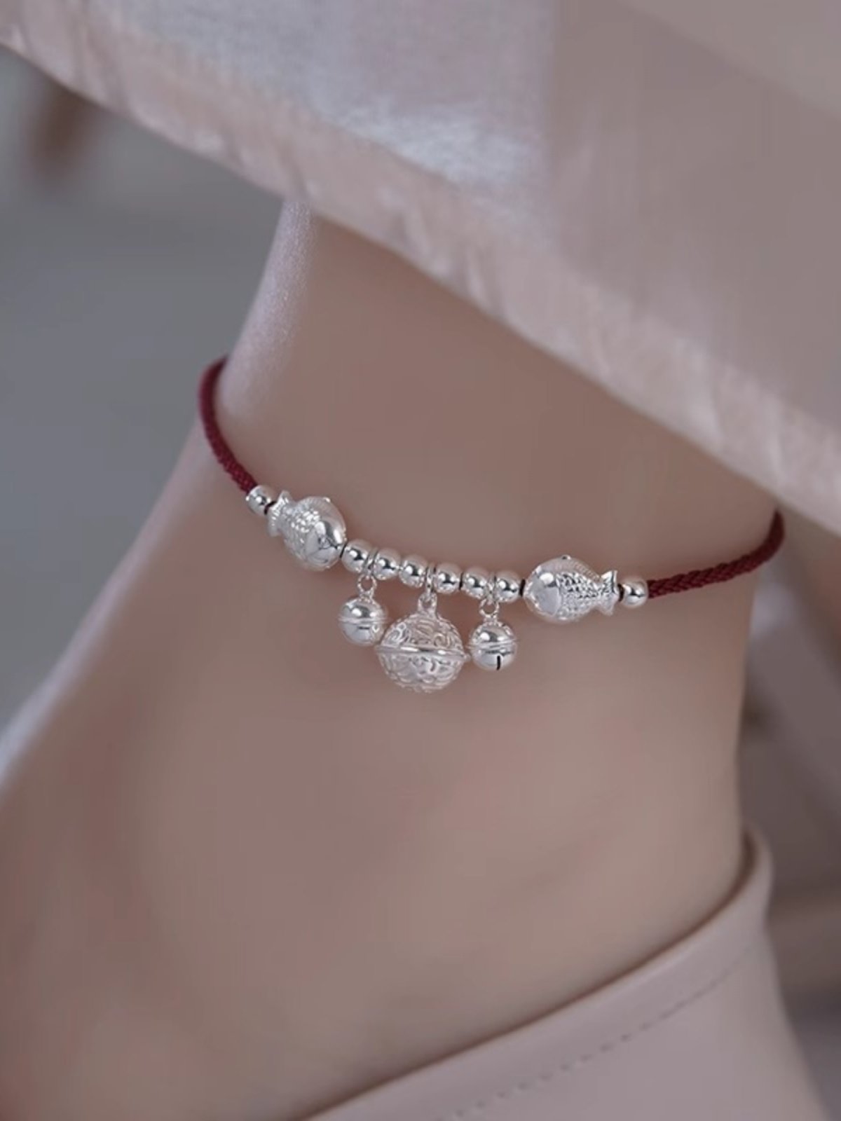 Palace Bell Red String Anklet for Women 2025 New Trendy Zodiac Year Exotic Style Anklet That Rings with Every Step Women's Foot Chain