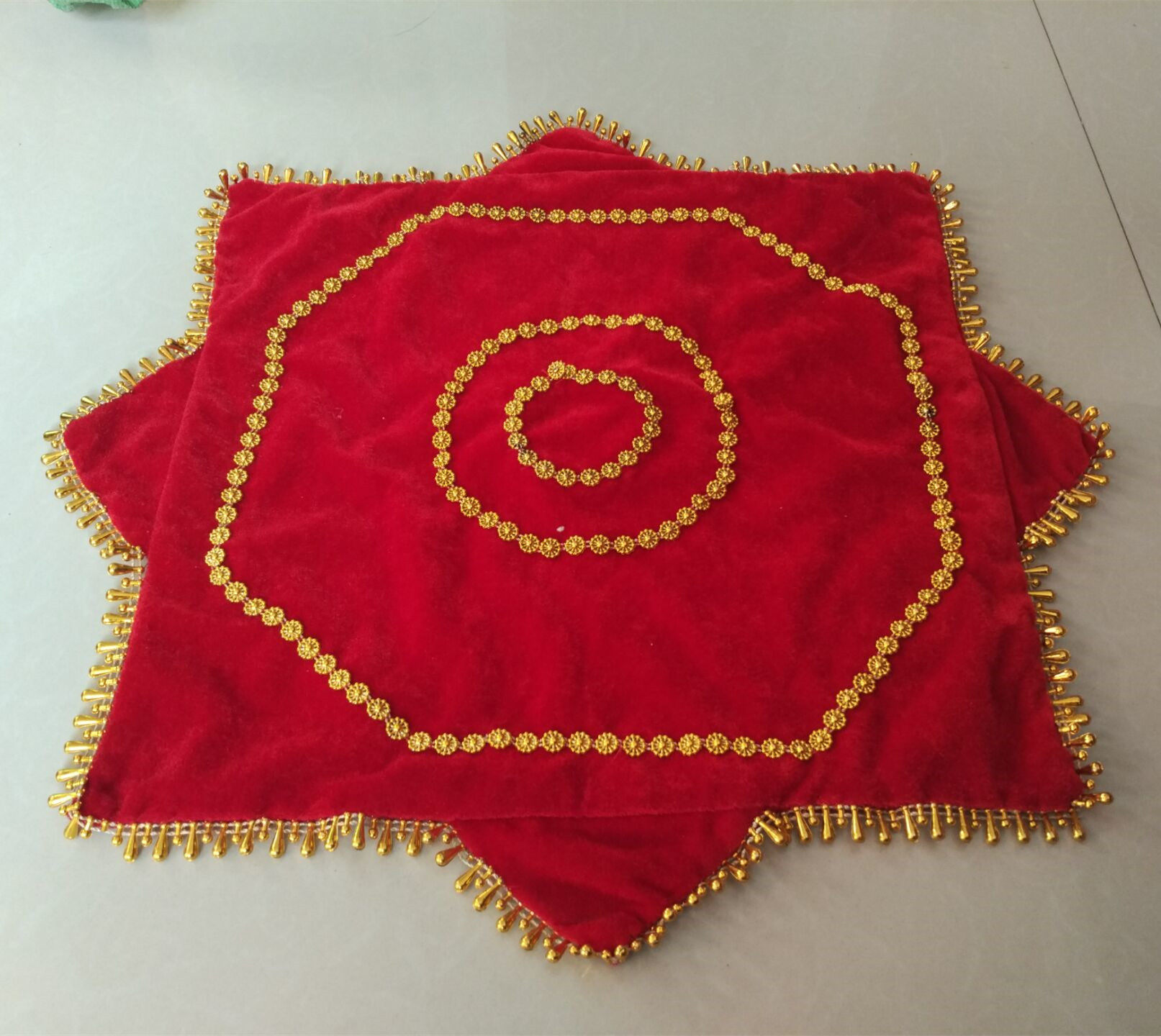 Red dance handkerchief Flower square dance Yangge handkerchief for two people Turn the big octagonal examination towel to stand up and turn a pair