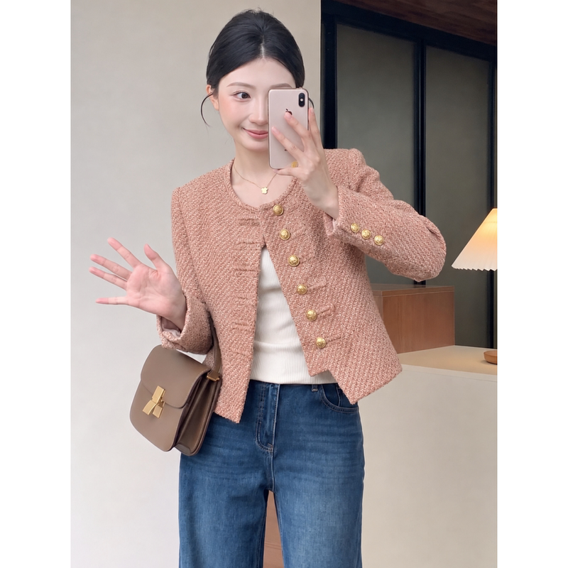 Gilt Pink Tweed Short Jacket for Women, Autumn 2026, Metal Buckle, Round Neck, Slimming, Versatile, Elegant Jacket