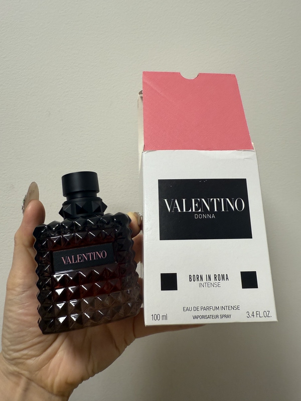 Valentino Simple Edition Green Roman Women's Perfume Adventure Lady Casual Dangerous Daytime Fragrance Valentino Simple Edition Green Roman Women's Perfume Adventure Lady Casual Dangerous Daytime Fragrance