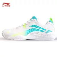 Белая световая вода синяя