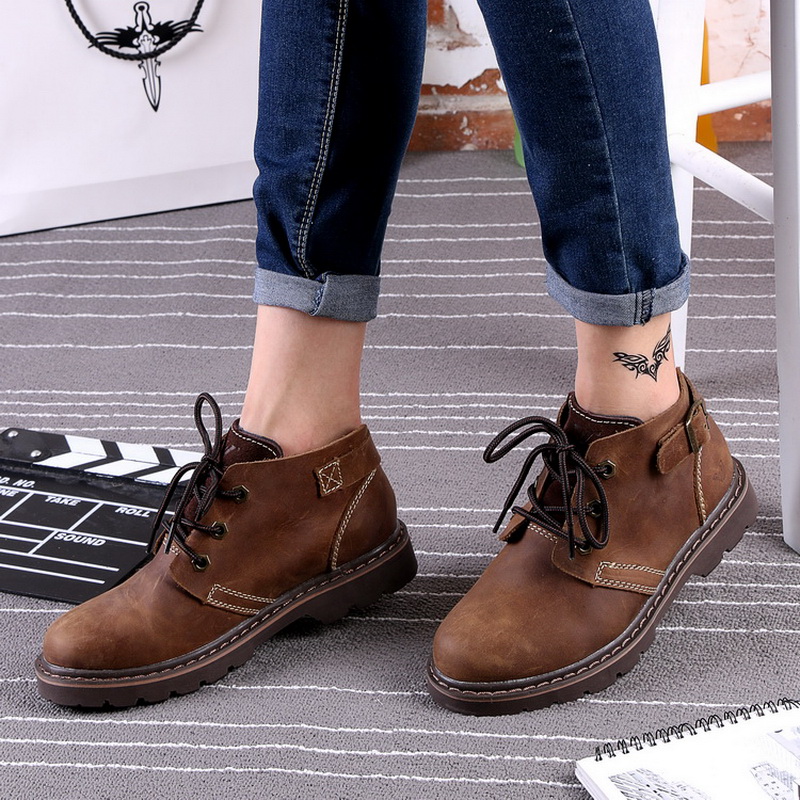 Cowhide short boots leather casual men's boots retro Martin boots breathable tooling boots leather boots trendy round toe women's high top shoes