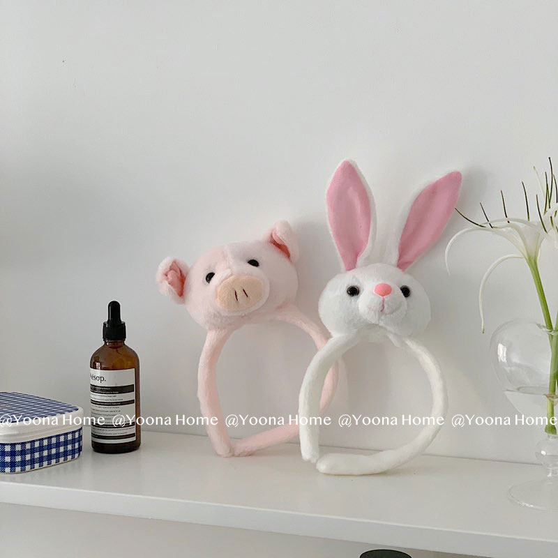 Yoona Home Made Japan with custom tailored pig hair hoop wash hair with red hair hoop