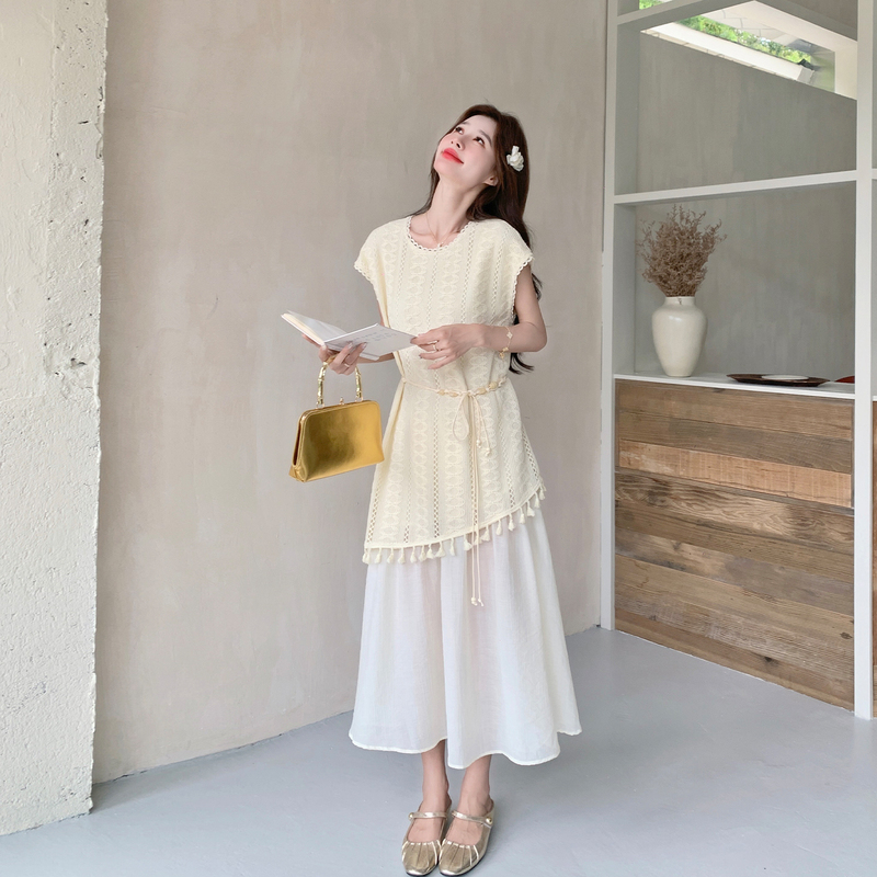 French-Style Gentle Hollow-Out Tassel Dress for Women, Unique and Beautiful, Slimming, Irregular Fake Two-Piece Long Dress for Summer