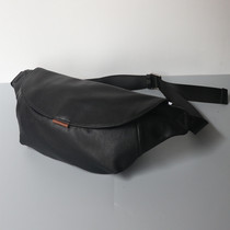 New fashionable chest bag for young men business crossbody bag large capacity imported first-layer cowhide fine lines business trip and leisure