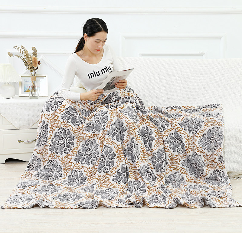 Coral fleece blanket blanket sheet thin winter single flannel sofa cover blanket Nordic air-conditioning blanket double towel quilt