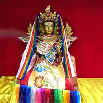 Tibetan white mother pure brass dedicated to Buddha statues hand-painted gold open face with gold silk Buddha clothing height 45cm recommended