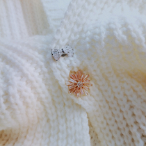 Sewing-free thick clothes pin pressure lapel buckle Wool scarf buckle Bib fixed buckle Anti-naked brooch