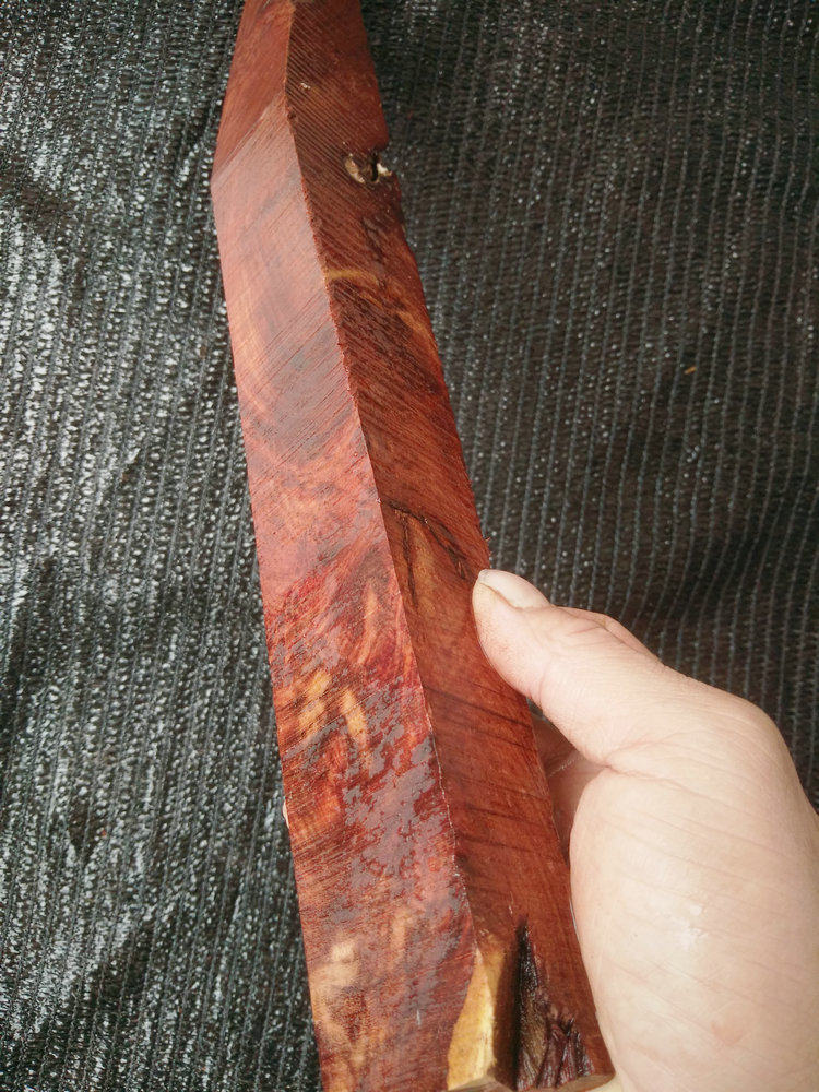 D733 Zambia blood sandalwood red wood small material with shape Town ruler creative hand DIY handmade flower water wave texture material