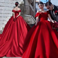 F-221 красный