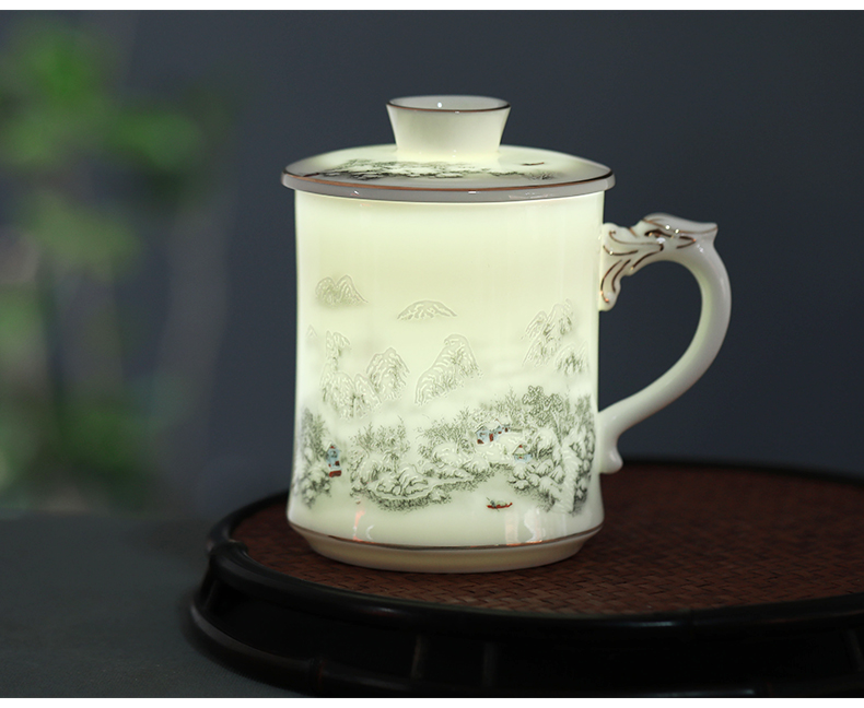 Jingdezhen ceramic cups with filtering creative individuals dedicated office separation tea tea cup with lid cup