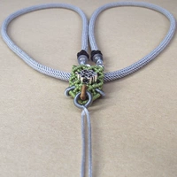 Серая подвесная веревка