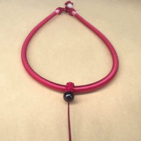 Темно -красная нефритовая подвесная веревка