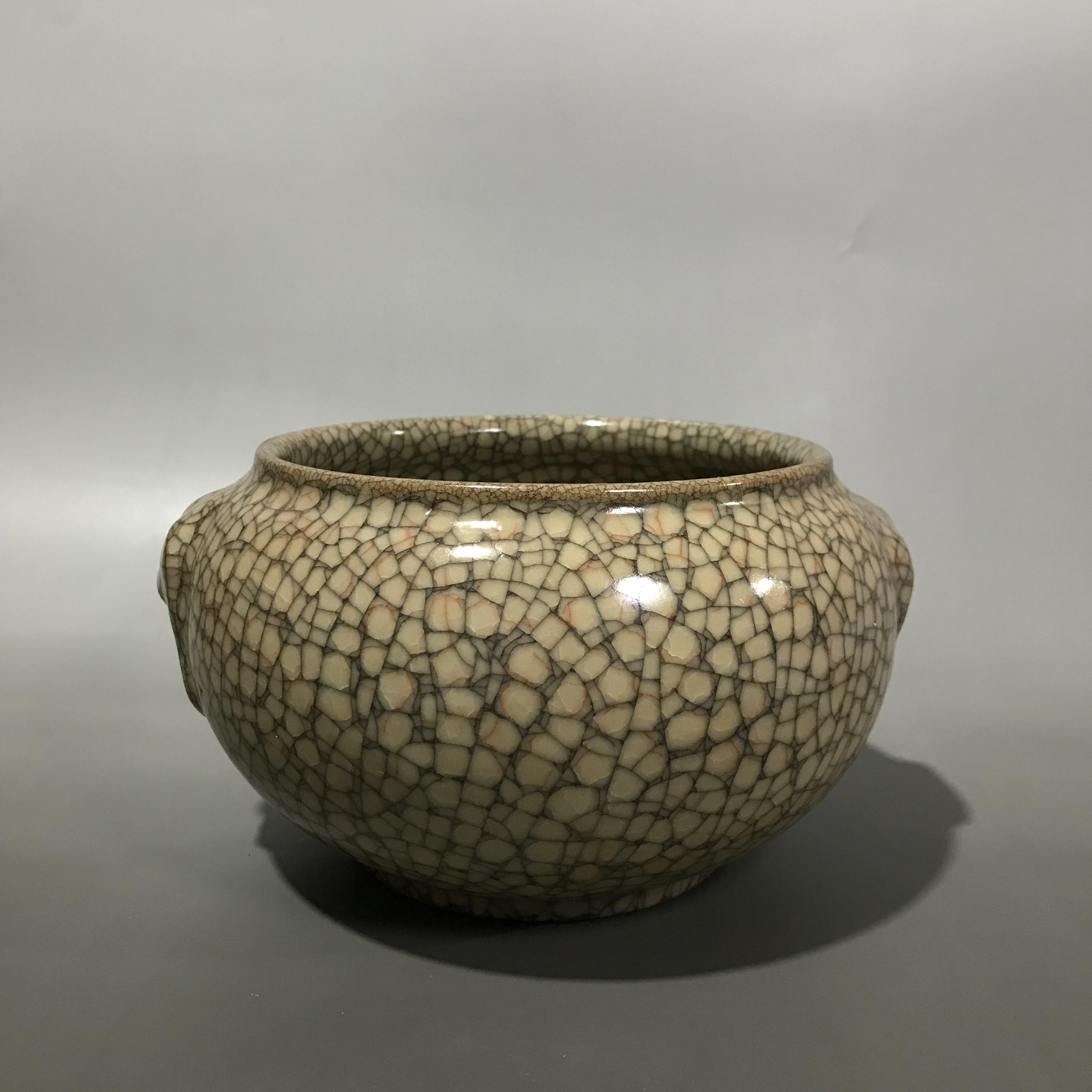 中国 哥窯 青磁 金絲鉄線 氷裂文瓶 M R6259