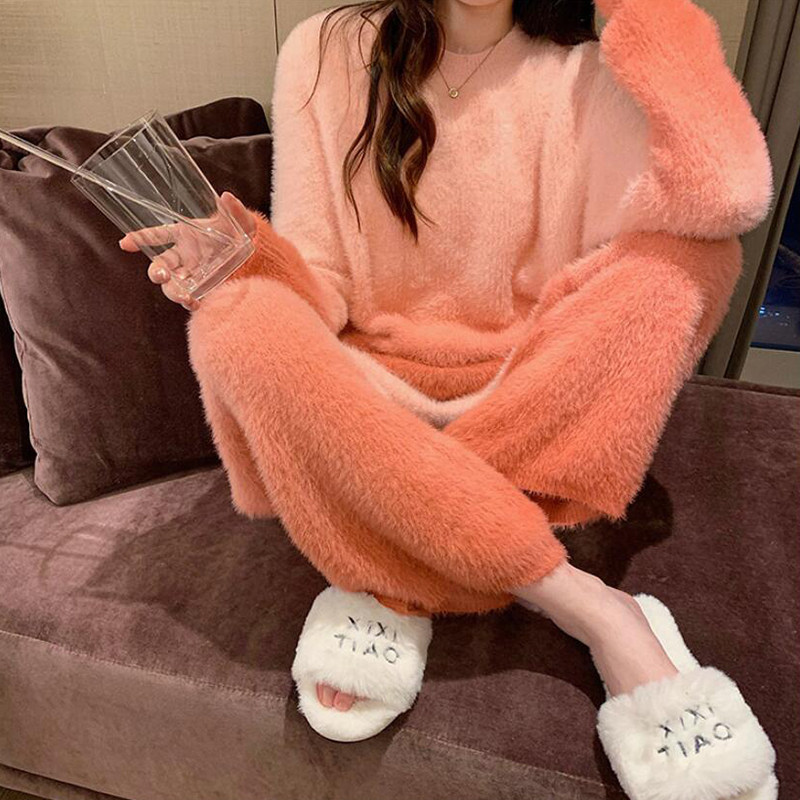 Light luxury mink velvet ~ Daily Gtra ~ gradient color ins style ladies pajamas autumn and winter soft two-piece set