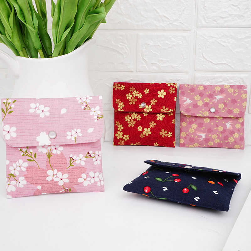 Yuanyi sanitary cotton wool containing bag South Korean Jane about large capacity M towels Aunt Scarf containing the moon bag cute