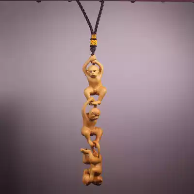 Golden monkey peach monkey fishing moon pendant creative pendant boxwood hand-carved interlocking whole wood without stitching