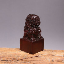 Small leaf rosewood carving (lion seal) ornaments mahogany square seal handicraft play pieces