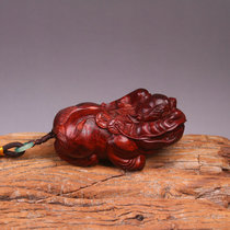Small leaf rosewood Pixiu pendant Mahogany Pixiu pendant Wooden pendant Wood carving Pixiu handle can be used as a keychain