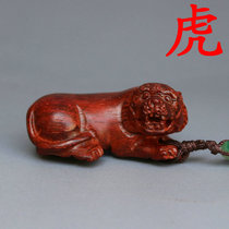 Small leaf red sandalwood tiger pendant 12 zodiac animals Mahogany tiger put toy keychain Solid wood carved tiger